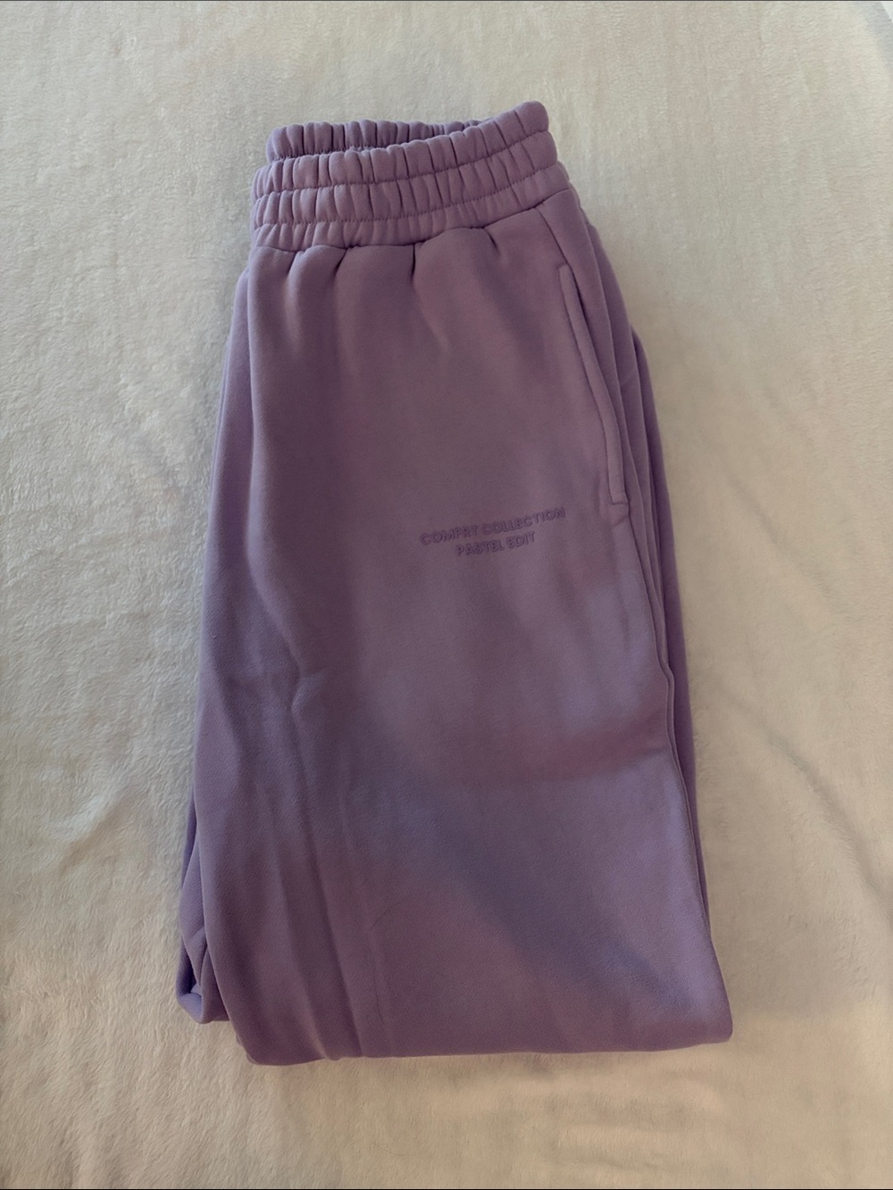 Comfrt Lavender Sweatpants - Picture 2 of 3